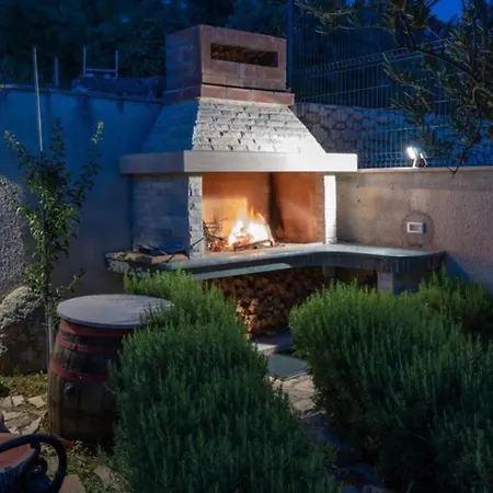 ヴィラ Laura ムリニ