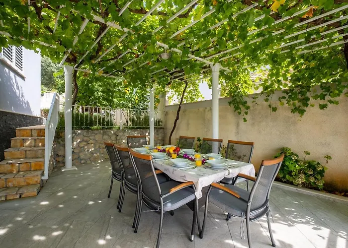 빌라 Laura 믈리니